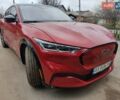 Красный Форд Mustang Mach-E, объемом двигателя 0 л и пробегом 6 тыс. км за 26999 $, фото 4 на Automoto.ua