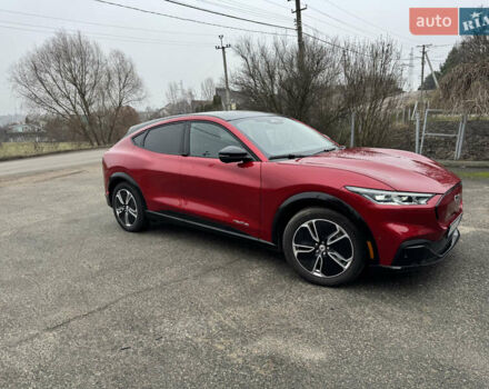 Красный Форд Mustang Mach-E, объемом двигателя 0 л и пробегом 12 тыс. км за 28000 $, фото 5 на Automoto.ua