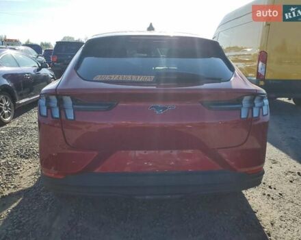 Красный Форд Mustang Mach-E, объемом двигателя 0 л и пробегом 27 тыс. км за 16000 $, фото 13 на Automoto.ua