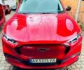 Красный Форд Mustang Mach-E, объемом двигателя 0 л и пробегом 27 тыс. км за 29500 $, фото 1 на Automoto.ua