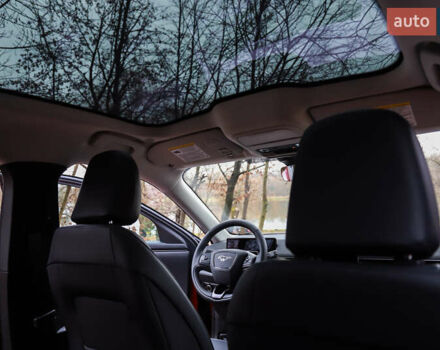 Красный Форд Mustang Mach-E, объемом двигателя 0 л и пробегом 7 тыс. км за 32000 $, фото 13 на Automoto.ua