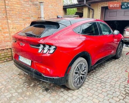 Красный Форд Mustang Mach-E, объемом двигателя 0 л и пробегом 27 тыс. км за 29500 $, фото 3 на Automoto.ua