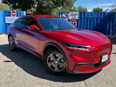 Красный Форд Mustang Mach-E, объемом двигателя 0 л и пробегом 62 тыс. км за 27500 $, фото 1 на Automoto.ua
