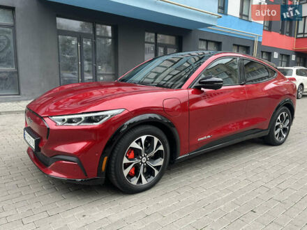 Красный Форд Mustang Mach-E, объемом двигателя 0 л и пробегом 78 тыс. км за 27999 $, фото 1 на Automoto.ua