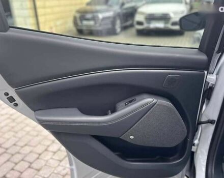 Форд Mustang Mach-E, об'ємом двигуна 0 л та пробігом 72 тис. км за 26900 $, фото 15 на Automoto.ua