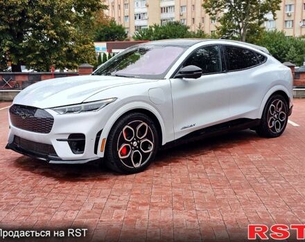 Форд Mustang Mach-E, объемом двигателя 0.36 л и пробегом 0 тыс. км за 35350 $, фото 1 на Automoto.ua