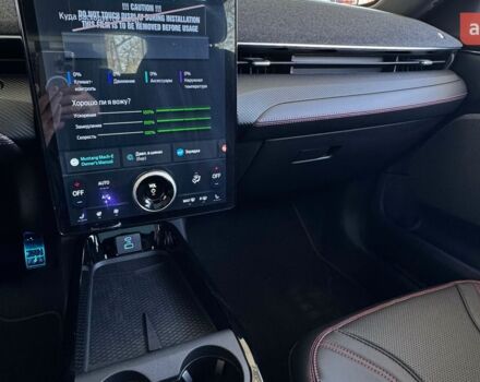 Форд Mustang Mach-E, об'ємом двигуна 0 л та пробігом 0 тис. км за 55249 $, фото 28 на Automoto.ua