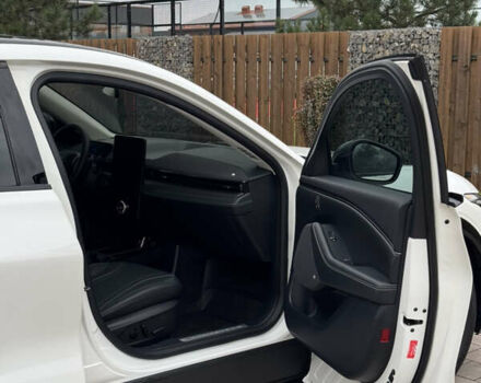 Форд Mustang Mach-E, объемом двигателя 0 л и пробегом 19 тыс. км за 29000 $, фото 29 на Automoto.ua