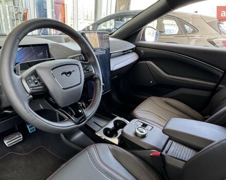 Форд Mustang Mach-E, об'ємом двигуна 0 л та пробігом 0 тис. км за 55249 $, фото 26 на Automoto.ua
