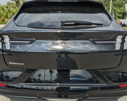 Форд Mustang Mach-E, об'ємом двигуна 0 л та пробігом 0 тис. км за 54518 $, фото 3 на Automoto.ua