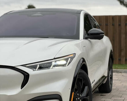 Форд Mustang Mach-E, объемом двигателя 0 л и пробегом 19 тыс. км за 31500 $, фото 2 на Automoto.ua