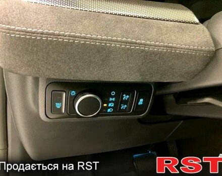 Форд Mustang Mach-E, объемом двигателя 0.36 л и пробегом 25 тыс. км за 25000 $, фото 6 на Automoto.ua