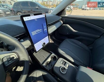 Форд Mustang Mach-E, об'ємом двигуна 0 л та пробігом 7 тис. км за 29500 $, фото 61 на Automoto.ua