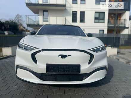 Форд Mustang Mach-E 2022 у Києві на Automoto.ua Форд Mustang Mach-E, об'ємом двигуна 0 л та пробігом 3 тис. км за 50999 $, фото 1 на Automoto.ua