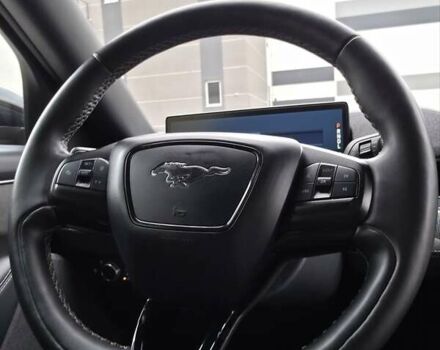 Жовтий Форд Mustang Mach-E, об'ємом двигуна 0 л та пробігом 46 тис. км за 35000 $, фото 25 на Automoto.ua