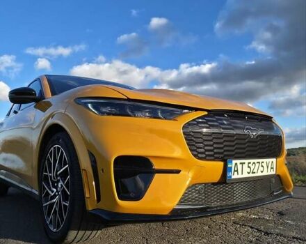 Желтый Форд Mustang Mach-E, объемом двигателя 0 л и пробегом 46 тыс. км за 34999 $, фото 10 на Automoto.ua