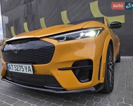 Желтый Форд Mustang Mach-E, объемом двигателя 0 л и пробегом 46 тыс. км за 34999 $, фото 25 на Automoto.ua