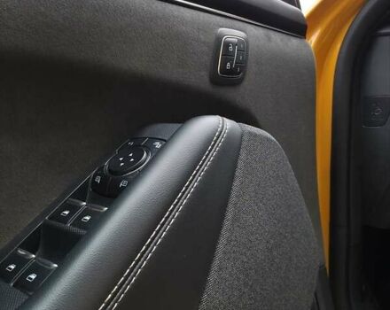 Жовтий Форд Mustang Mach-E, об'ємом двигуна 0 л та пробігом 46 тис. км за 35000 $, фото 31 на Automoto.ua