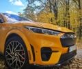 Желтый Форд Mustang Mach-E, объемом двигателя 0 л и пробегом 46 тыс. км за 34999 $, фото 7 на Automoto.ua