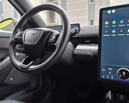 Жовтий Форд Mustang Mach-E, об'ємом двигуна 0 л та пробігом 46 тис. км за 35000 $, фото 22 на Automoto.ua
