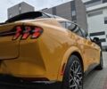 Желтый Форд Mustang Mach-E, объемом двигателя 0 л и пробегом 46 тыс. км за 34999 $, фото 31 на Automoto.ua