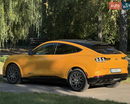 Желтый Форд Mustang Mach-E, объемом двигателя 0 л и пробегом 18 тыс. км за 49000 $, фото 14 на Automoto.ua