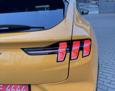 Жовтий Форд Mustang Mach-E, об'ємом двигуна 0 л та пробігом 27 тис. км за 33500 $, фото 6 на Automoto.ua