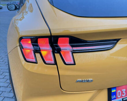 Жовтий Форд Mustang Mach-E, об'ємом двигуна 0 л та пробігом 27 тис. км за 33500 $, фото 8 на Automoto.ua