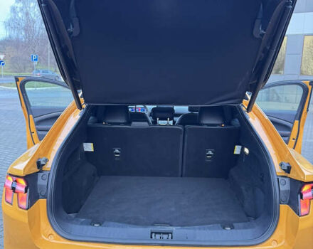 Жовтий Форд Mustang Mach-E, об'ємом двигуна 0 л та пробігом 27 тис. км за 33500 $, фото 32 на Automoto.ua