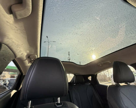 Желтый Форд Mustang Mach-E, объемом двигателя 0 л и пробегом 37 тыс. км за 28900 $, фото 16 на Automoto.ua