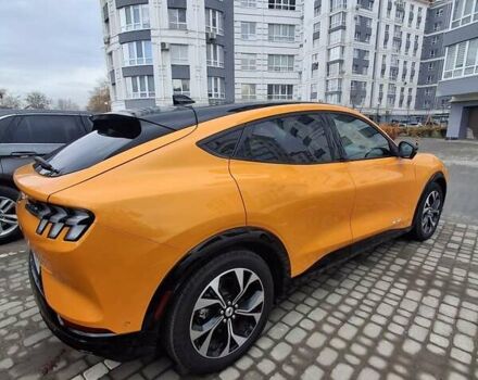 Жовтий Форд Mustang Mach-E, об'ємом двигуна 0 л та пробігом 9 тис. км за 27500 $, фото 12 на Automoto.ua