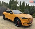 Жовтий Форд Mustang Mach-E, об'ємом двигуна 0 л та пробігом 17 тис. км за 29499 $, фото 2 на Automoto.ua