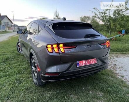 Серый Форд Mustang Mach-E, объемом двигателя 0 л и пробегом 46 тыс. км за 32500 $, фото 9 на Automoto.ua