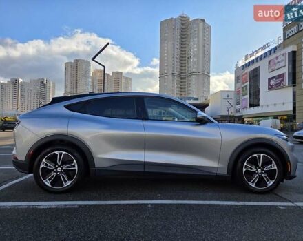 Сірий Форд Mustang Mach-E, об'ємом двигуна 0 л та пробігом 43 тис. км за 25000 $, фото 20 на Automoto.ua