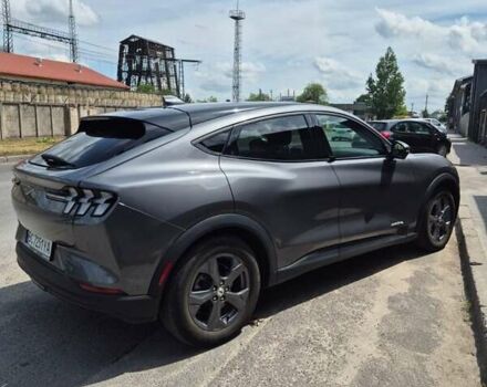 Серый Форд Mustang Mach-E, объемом двигателя 0 л и пробегом 36 тыс. км за 22500 $, фото 4 на Automoto.ua