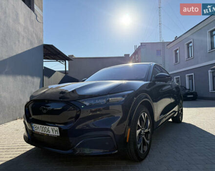 Серый Форд Mustang Mach-E, объемом двигателя 0 л и пробегом 42 тыс. км за 26500 $, фото 10 на Automoto.ua