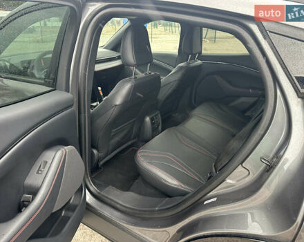 Сірий Форд Mustang Mach-E, об'ємом двигуна 0 л та пробігом 76 тис. км за 25500 $, фото 16 на Automoto.ua