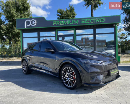 Серый Форд Mustang Mach-E, объемом двигателя 0 л и пробегом 35 тыс. км за 33900 $, фото 4 на Automoto.ua