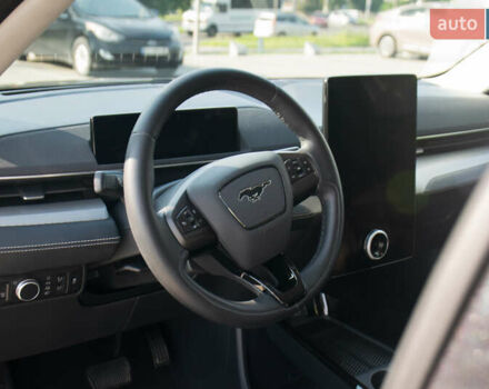 Серый Форд Mustang Mach-E, объемом двигателя 0 л и пробегом 46 тыс. км за 25500 $, фото 17 на Automoto.ua