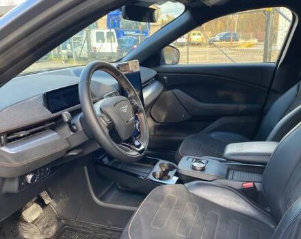 Сірий Форд Mustang Mach-E, об'ємом двигуна 0 л та пробігом 66 тис. км за 27300 $, фото 28 на Automoto.ua
