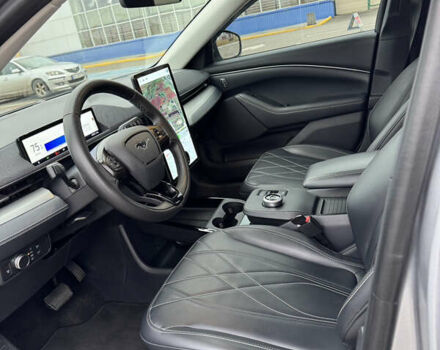 Серый Форд Mustang Mach-E, объемом двигателя 0 л и пробегом 48 тыс. км за 21800 $, фото 17 на Automoto.ua