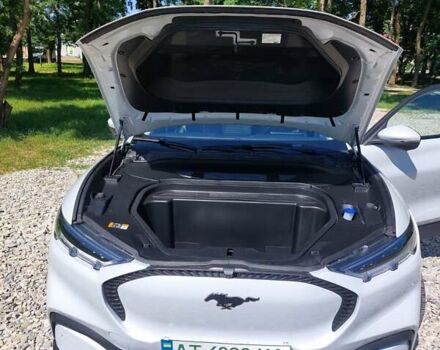 Сірий Форд Mustang Mach-E, об'ємом двигуна 0 л та пробігом 59 тис. км за 22850 $, фото 10 на Automoto.ua