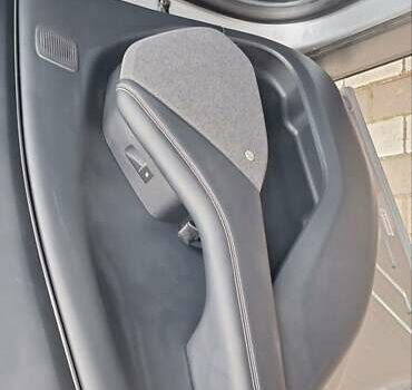 Серый Форд Mustang Mach-E, объемом двигателя 0 л и пробегом 136 тыс. км за 21800 $, фото 24 на Automoto.ua