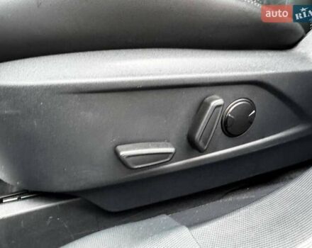 Серый Форд Mustang Mach-E, объемом двигателя 0 л и пробегом 60 тыс. км за 20800 $, фото 14 на Automoto.ua