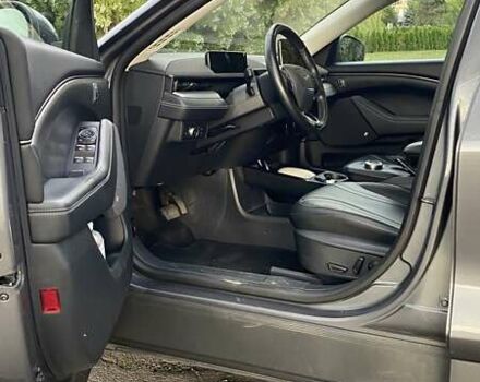 Сірий Форд Mustang Mach-E, об'ємом двигуна 0 л та пробігом 153 тис. км за 31004 $, фото 20 на Automoto.ua