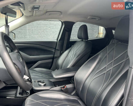 Форд Mustang Mach-E 2021 в Луцке на Automoto.ua Серый Форд Mustang Mach-E, объемом двигателя 0 л и пробегом 36 тыс. км за 22200 $, фото 22 на Automoto.ua