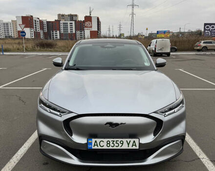 Серый Форд Mustang Mach-E, объемом двигателя 0 л и пробегом 48 тыс. км за 21800 $, фото 1 на Automoto.ua