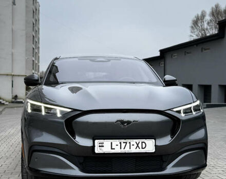 Сірий Форд Mustang Mach-E, об'ємом двигуна 0 л та пробігом 158 тис. км за 27772 $, фото 2 на Automoto.ua