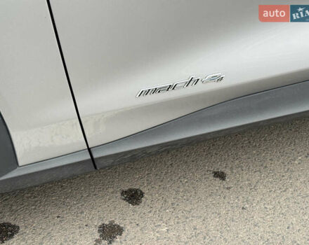 Серый Форд Mustang Mach-E, объемом двигателя 0 л и пробегом 48 тыс. км за 21800 $, фото 12 на Automoto.ua