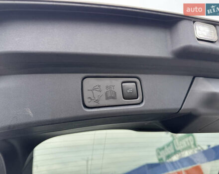 Серый Форд Mustang Mach-E, объемом двигателя 0 л и пробегом 48 тыс. км за 21800 $, фото 36 на Automoto.ua